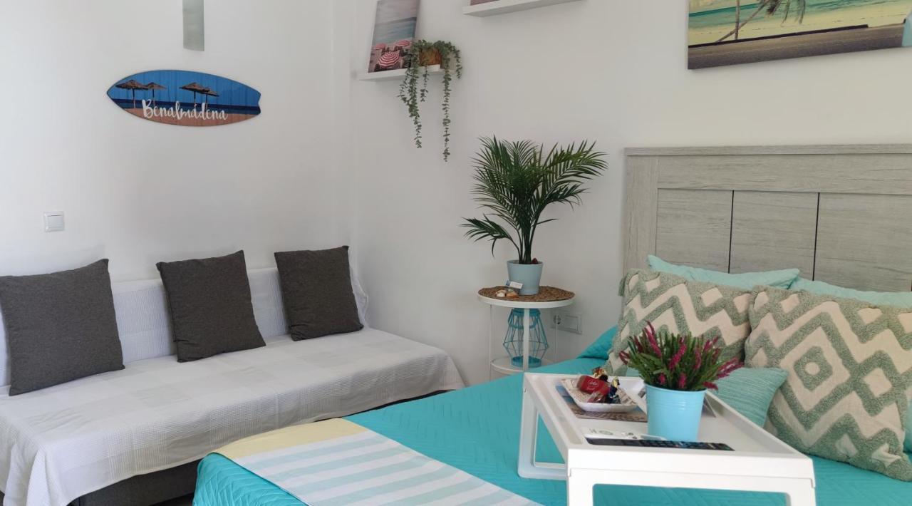 El Estudio De La Playa Benalbeach Holidays Deluxe 베날마데나코스타 외부 사진