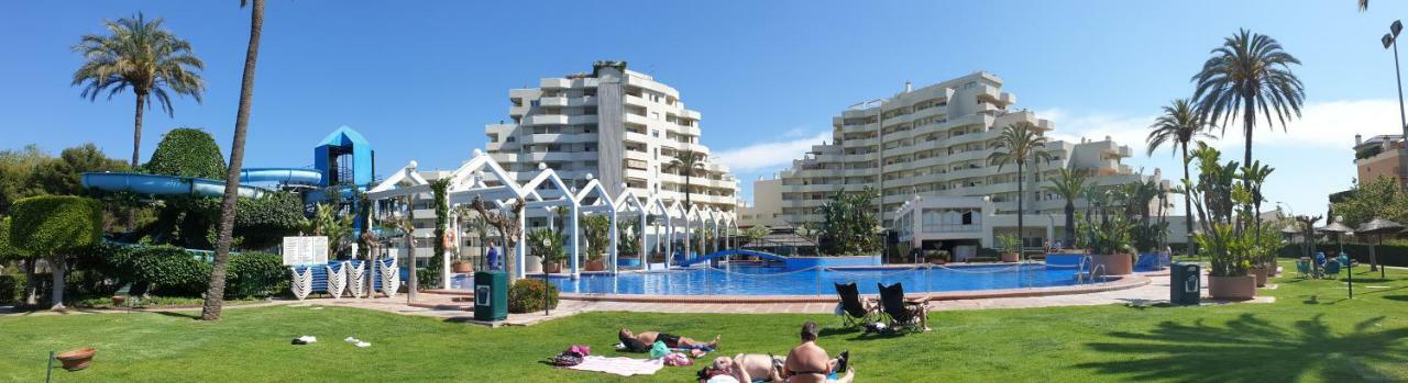 El Estudio De La Playa Benalbeach Holidays Deluxe 베날마데나코스타 외부 사진